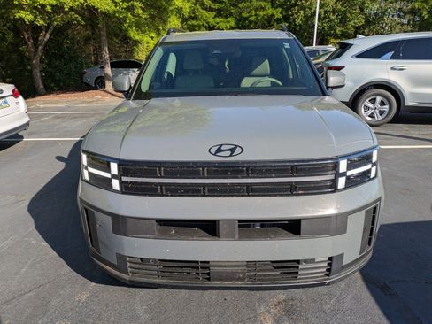 Used 2024 Hyundai Santa Fe SEL FWD image 3