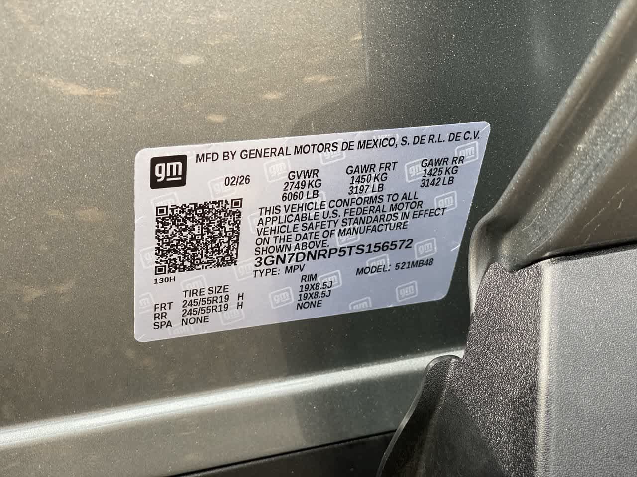 Used 2026 Chevrolet Equinox EV LT FWD image 28
