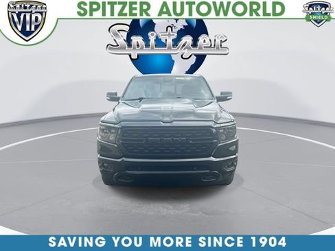 Used 2022 RAM 1500 Big Horn AWD/4WD image 3