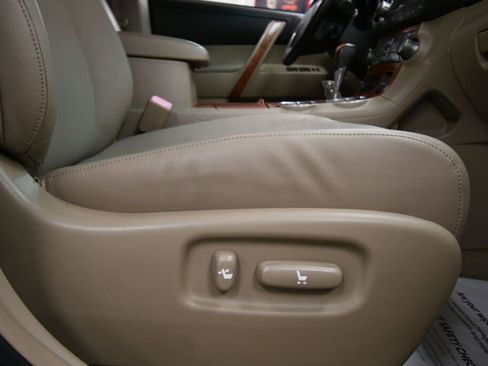 Used 2009 Toyota Highlander Limited image 32