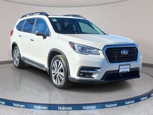 Used 2019 Subaru Ascent Touring w/ Popular Package #2 image 9