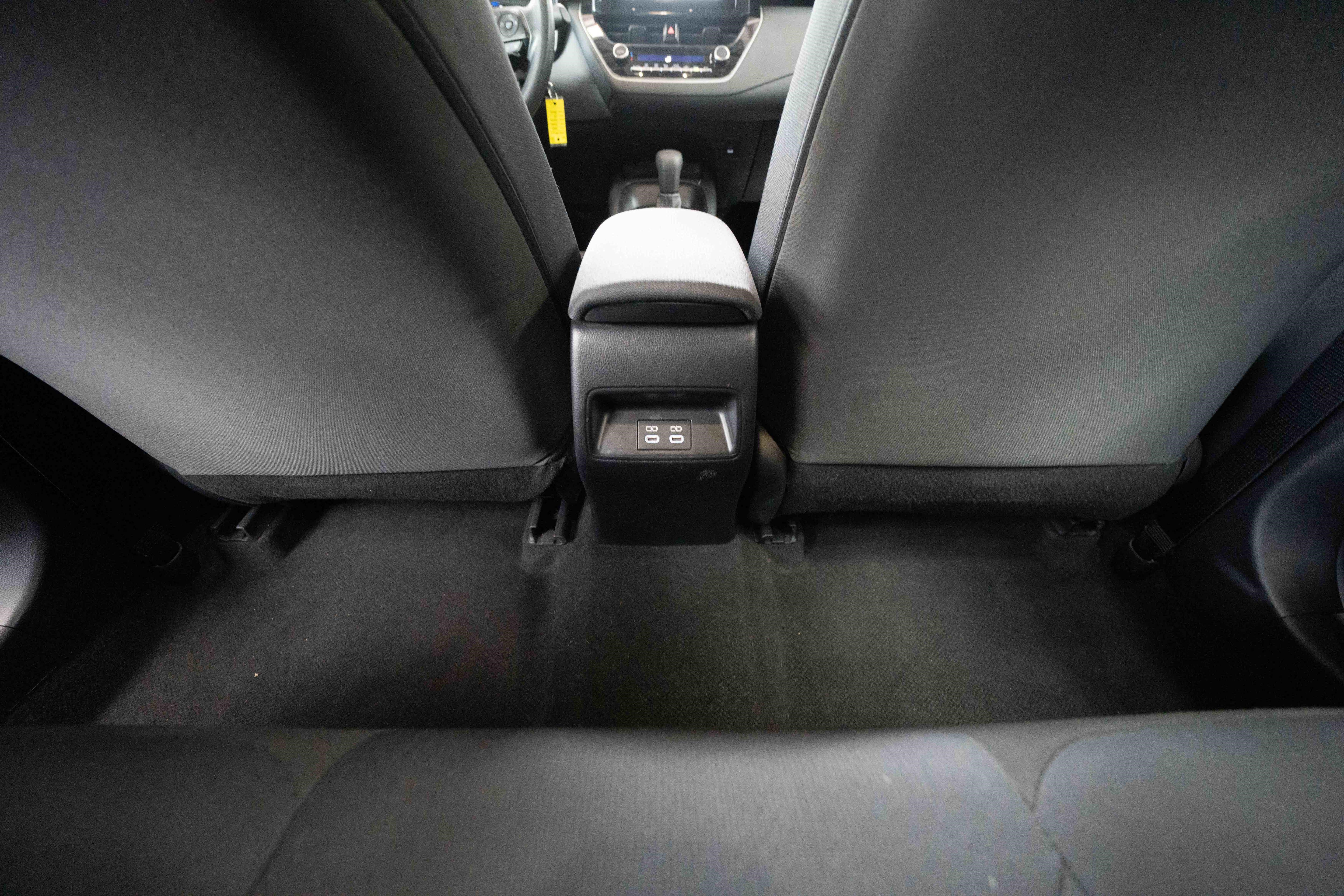 Used 2024 Toyota Corolla LE FWD image 22