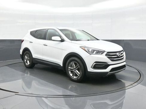 Used 2017 Hyundai Santa Fe Sport FWD image 1