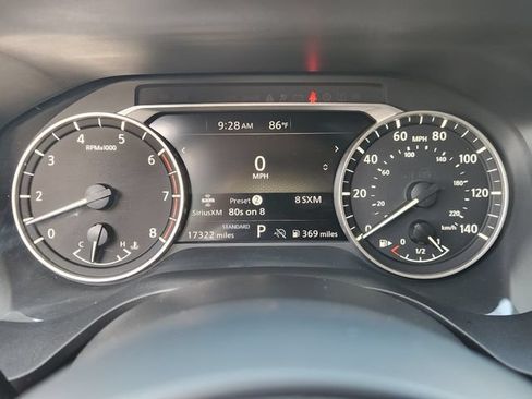 Used 2024 Nissan Rogue SV FWD image 15