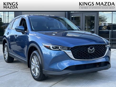 Used 2023 MAZDA CX-5 AWD 2.5 S w/ Select Package image 1