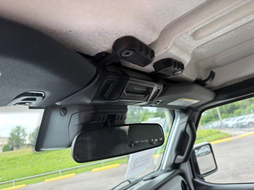 Used 2024 Jeep Wrangler Unlimited Sport AWD/4WD image 19