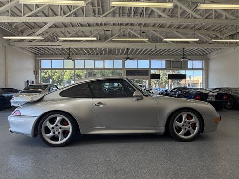 Used 1997 Porsche 911 Carrera 4S AWD/4WD image 9