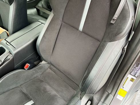 Used 2025 Toyota GR86 Premium w/ ALL Weather Mat Package (TMS) image 21