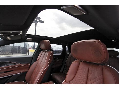 New 2027 Cadillac Lyriq Signature Luxury w/ Nappa Leather Package AWD/4WD image 23