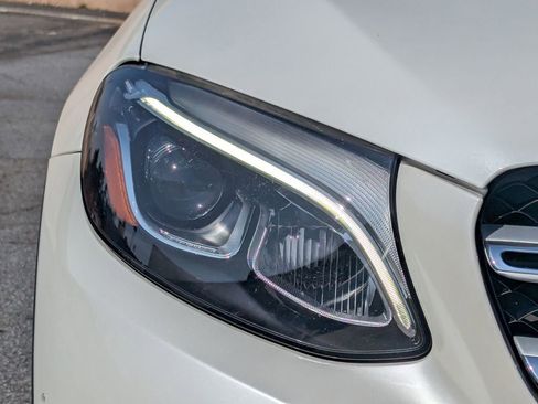 Used 2017 Mercedes-Benz GLC 300 GLC 300 image 11