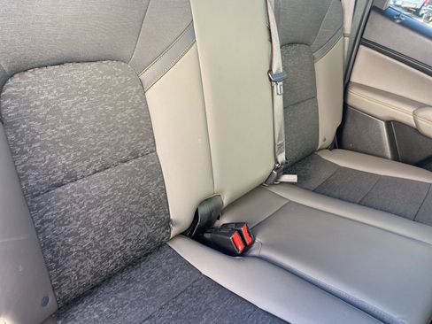 Used 2024 Chevrolet Colorado ZR2 image 18