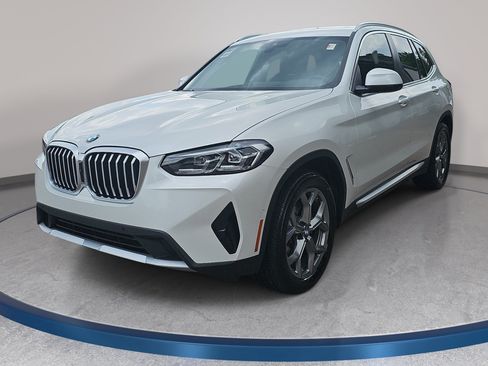 Used 2024 BMW X3 xDrive30i w/ Premium Package AWD/4WD image 1
