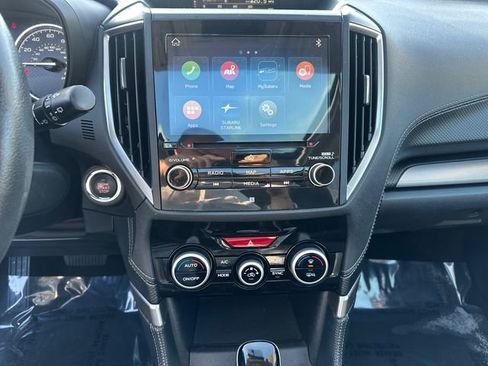 Used 2021 Subaru Forester Limited image 28