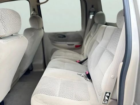 Used 2001 Ford F150 Lariat RWD image 17