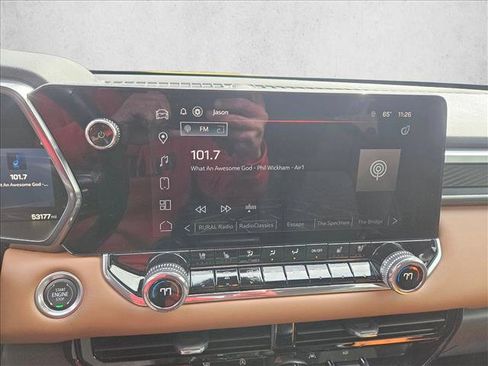 Used 2024 GMC Canyon AT4 w/ AT4 Premium Package image 18