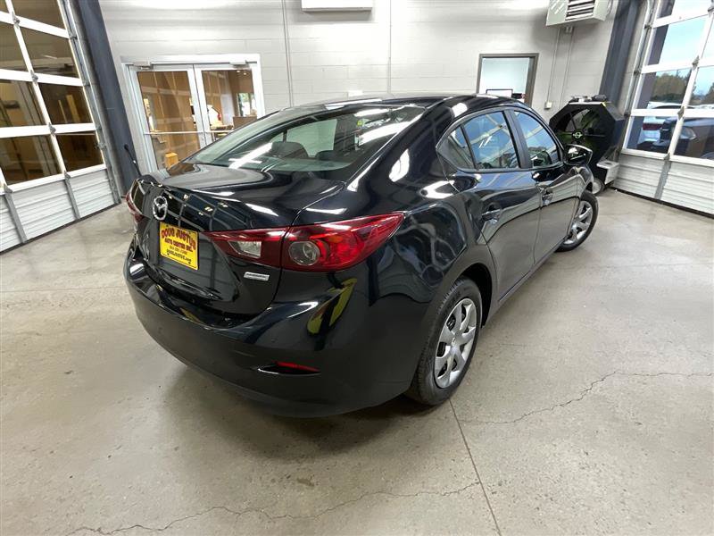 Used 2015 MAZDA MAZDA3 i Sport FWD image 5