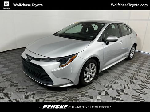 Certified 2024 Toyota Corolla LE FWD image 1