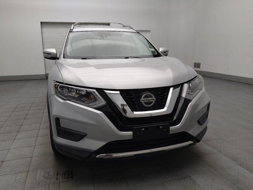 Used 2019 Nissan Rogue S w/ Special Edition Package FWD image 14