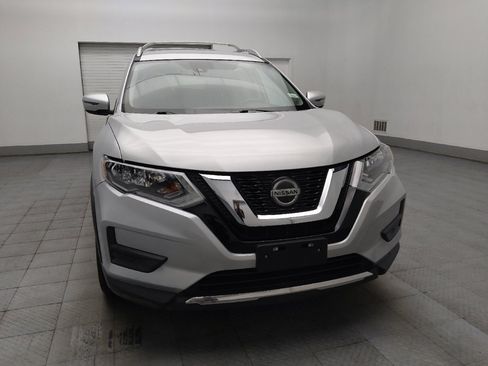Used 2019 Nissan Rogue S w/ Special Edition Package FWD image 14