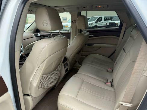 Used 2015 Cadillac SRX Performance w/ Driver Awareness Package image 9