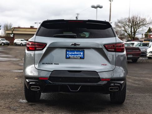 Used 2025 Chevrolet Blazer RS AWD/4WD image 10