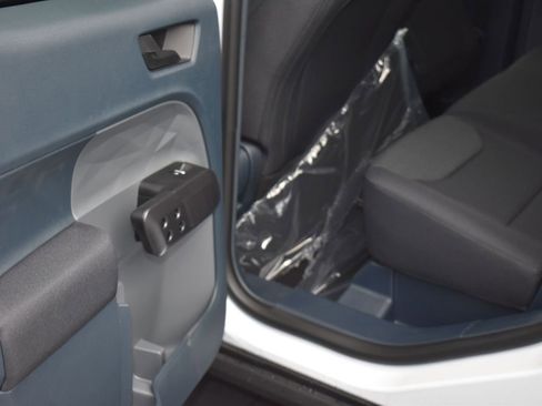 New 2026 Ford Maverick XL image 12