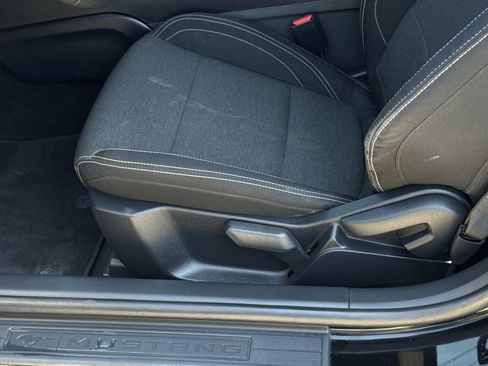 Certified 2024 Ford Mustang image 11