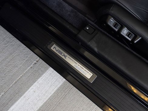 Used 1995 Acura NSX T RWD image 52