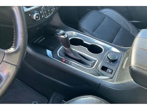 Used 2019 Chevrolet Traverse Premier image 18