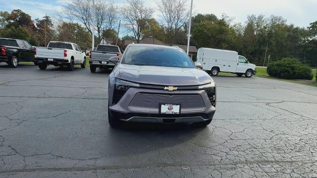 Used 2024 Chevrolet Blazer EV LT AWD/4WD image 3