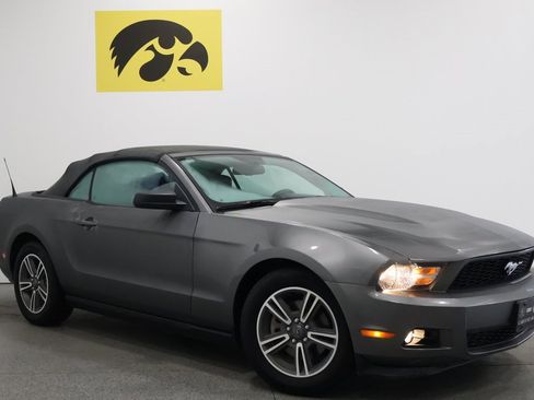 Used 2011 Ford Mustang Premium w/ Security Pkg image 2