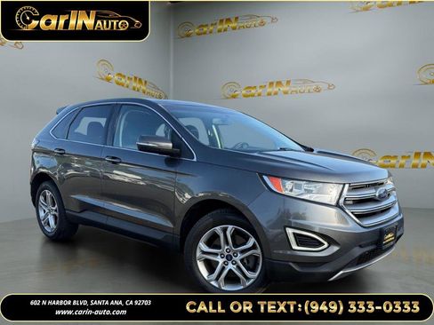 Used 2016 Ford Edge Titanium image 3