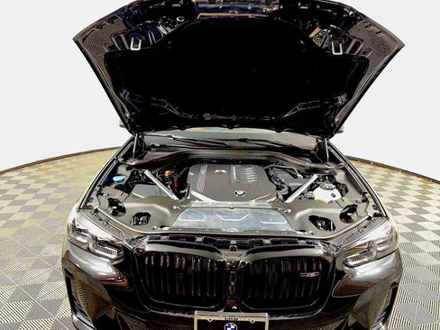 Certified 2024 BMW X4 M40i w/ Parking Assistance Package image 32