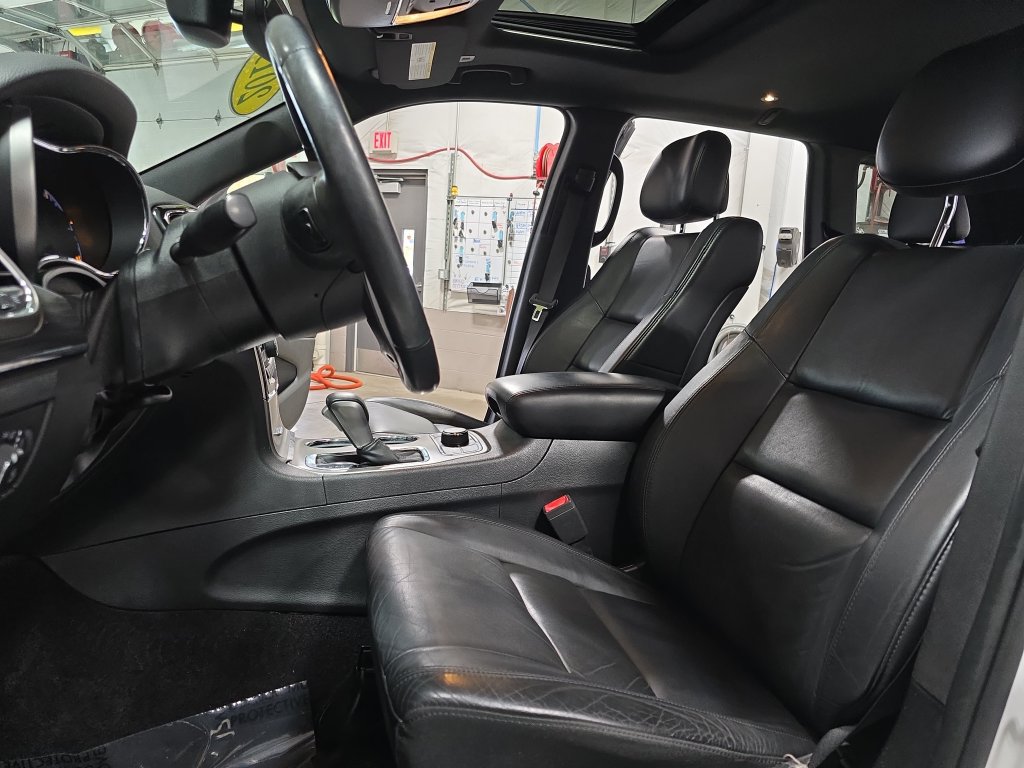 Used 2019 Jeep Grand Cherokee Limited AWD/4WD image 14