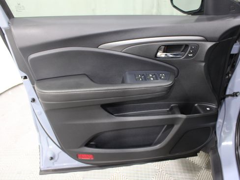 Used 2024 Honda Ridgeline RTL image 6