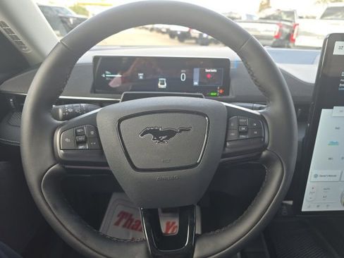 Used 2025 Ford Mustang Mach-E Select w/ Comfort Package Lite image 14