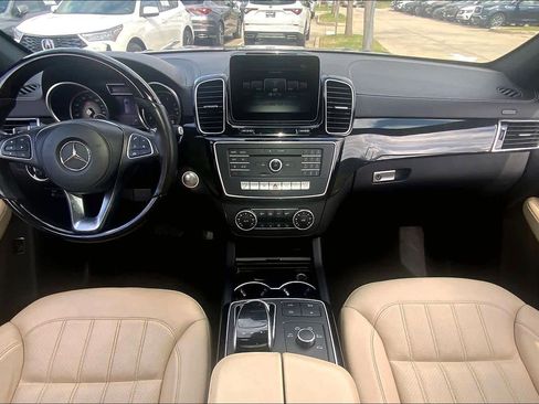 Used 2017 Mercedes-Benz GLS 450 4MATIC image 16