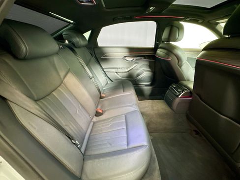 Used 2022 Audi A8 L 3.0T w/ Executive Package image 26