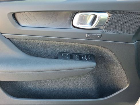 Certified 2023 Volvo C40 P8 Recharge Plus w/ Climate Package image 12