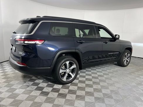 Used 2024 Jeep Grand Cherokee L Limited w/ Trailer Tow Package image 5