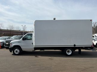 Used 2024 Ford E-350 and Econoline 350 Super Duty w/ Power Windows & Locks Group video 4