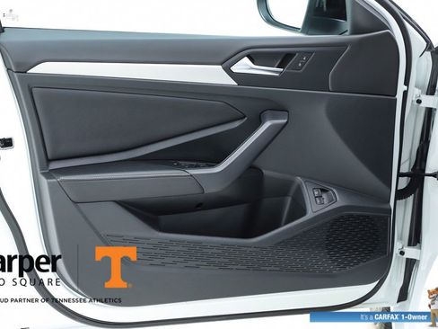 Used 2024 Volkswagen Jetta Sport image 54