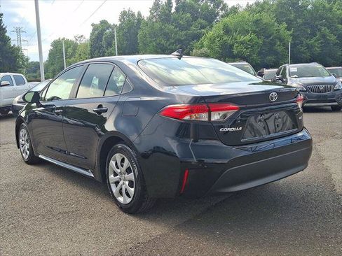 Used 2026 Toyota Corolla LE FWD image 23