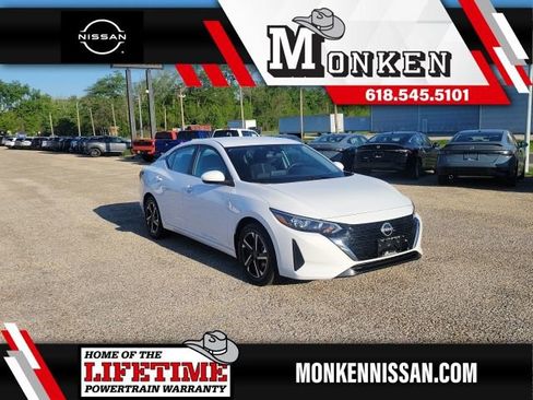 Used 2024 Nissan Sentra SV FWD image 1
