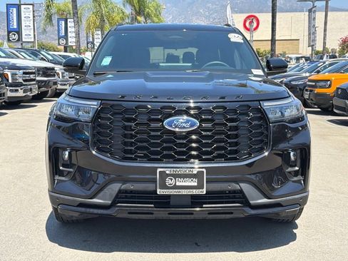 Used 2026 Ford Explorer ST-Line RWD image 4