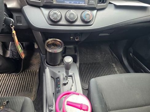 Used 2018 Toyota RAV4 LE w/ All Weather Liner Package image 13