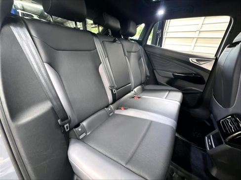 Used 2023 Volkswagen ID.4 Pro S RWD image 28