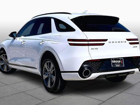 Used 2025 Genesis GV70 3.5T Sport AWD/4WD image 11