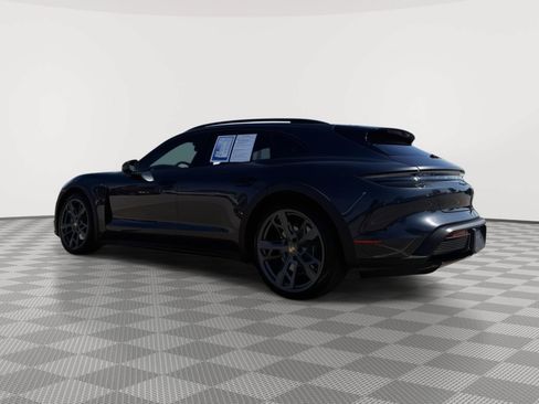 Used 2022 Porsche Taycan 4 Cross Turismo AWD/4WD image 4