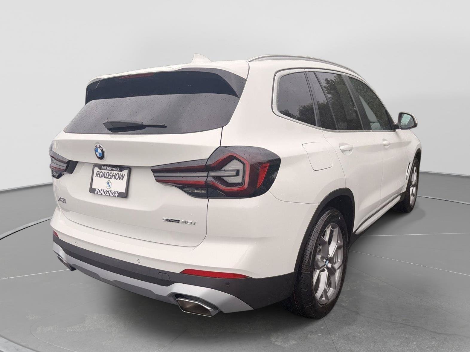 Used 2024 BMW X3 sDrive30i w/ Convenience Package RWD image 5